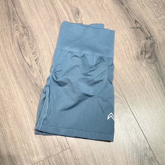 Oner Active Women's Teal Bike Shorts - Picture 3 of 3